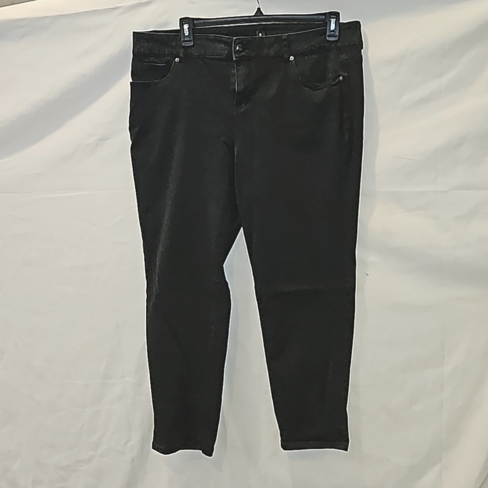 Dress barn black leopard print ankle pants